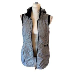 Bogner utility vest with hood